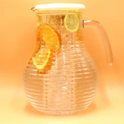 1x Kadum Karaffe Krug Mit Deckel Aus Polycarbonate Bruchfest Und Kratzfest In Echtglasoptik 3 Liter -Perfekter Küchenladen 171256e99686878e83753313955791f7