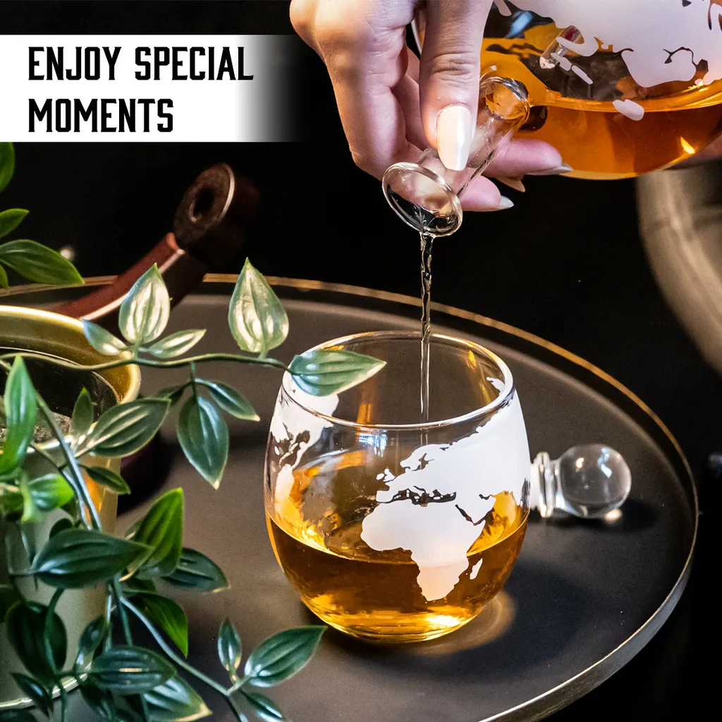 Whisiskey - Whisky Karaffe - Geschenke Für Männer - Komplette Whiskey Set - Globus - 900ML – Inkl. 4 Whisky Steine, 4 Whisky Gläser & Ausgießer - Whisky Dekanter – Whiskygläser - Natursteine 7 Whisiskey - Whisky Karaffe - Geschenke Für Männer - Komplette Whiskey Set - Globus - 900ML – Inkl. 4 Whisky Steine, 4 Whisky Gläser & Ausgießer - Whisky Dekanter – Whiskygläser - Natursteine – Bild 6