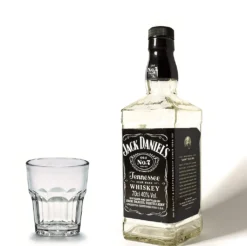 4 X Bruchfeste Gläser Becher Langlebige Wassergläser Aus Stabilem Kunststoff Saft Whisky Glas Partybecher Whiskybecher Trinkbecher In Echter Glasoptik Stapelbar -Perfekter Küchenladen dd83accb2fff5f75bddc9e176c236348