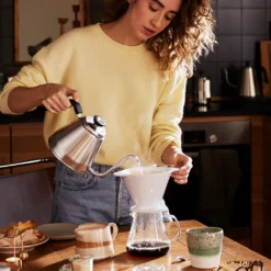 Tchibo Glaskaraffe, Borosilikatglas, Deckel, Hitzebeständig, 600ml -Perfekter Küchenladen fcce1b1bf1c6ed5952d0a259f8305234